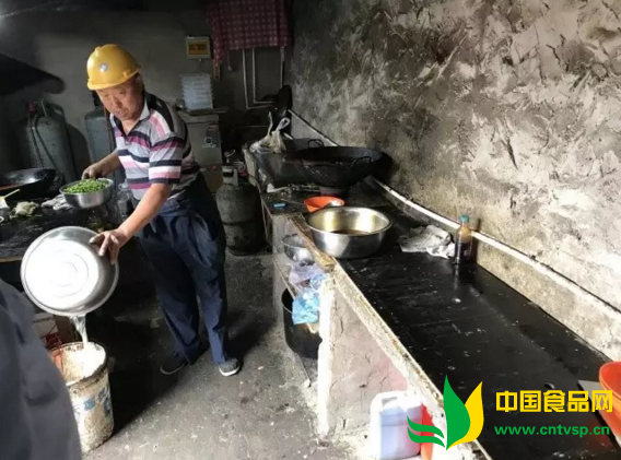 举全镇之力确保食品安全示范区工作顺利推进(四)